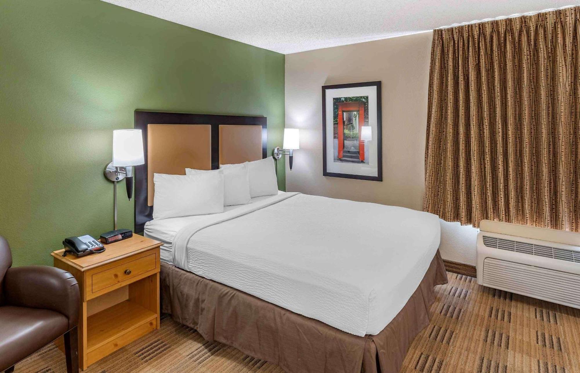 Extended Stay America Suites - Auburn Hills - University Drive Bagian luar foto