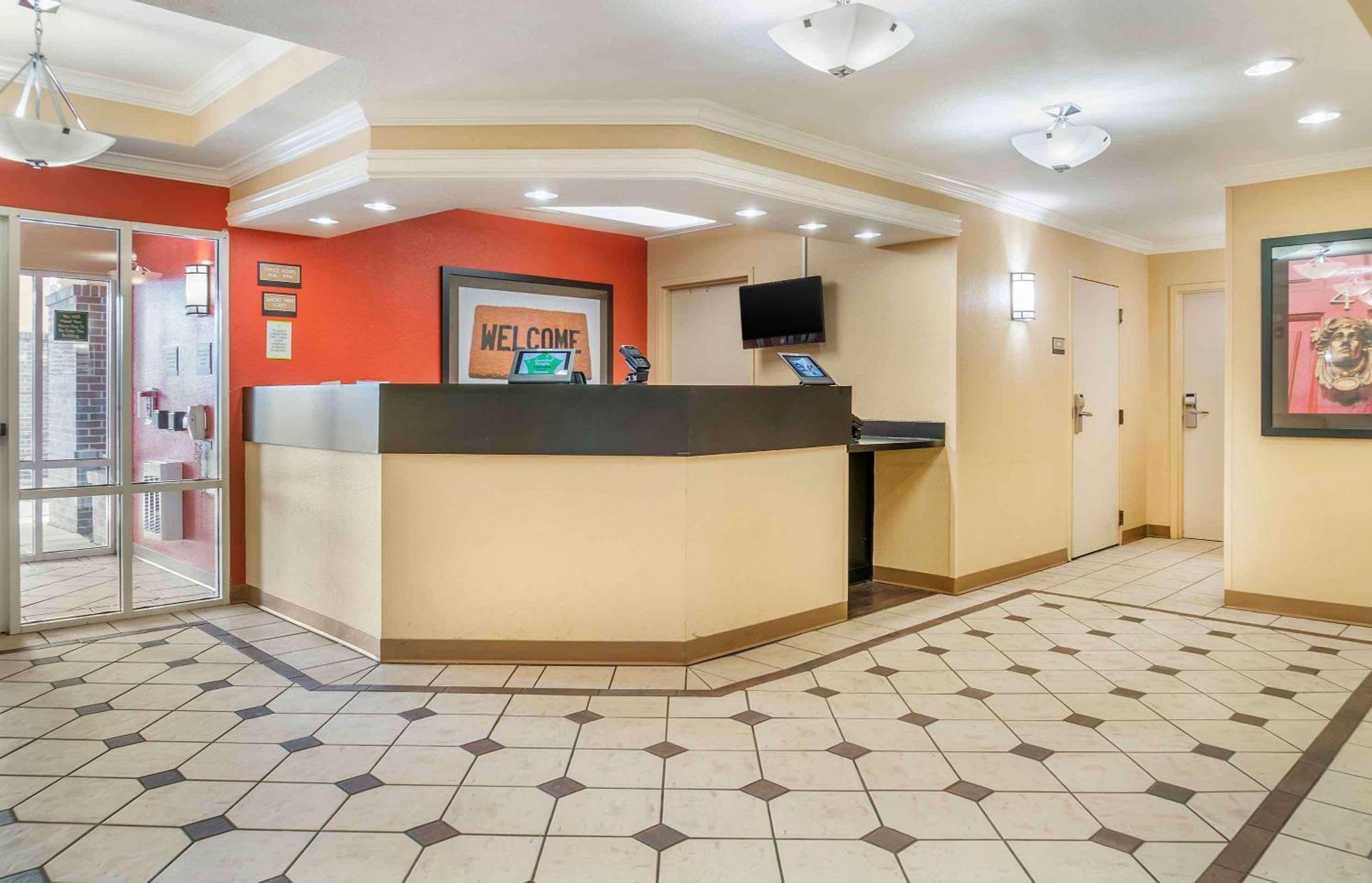 Extended Stay America Suites - Auburn Hills - University Drive Bagian luar foto